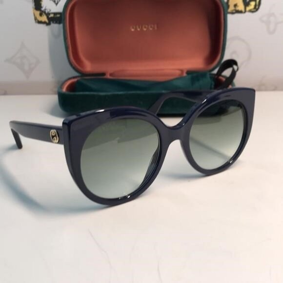 New Authentic Gucci Black Sunglasses GG0325s 008 - Picture 1 of 12